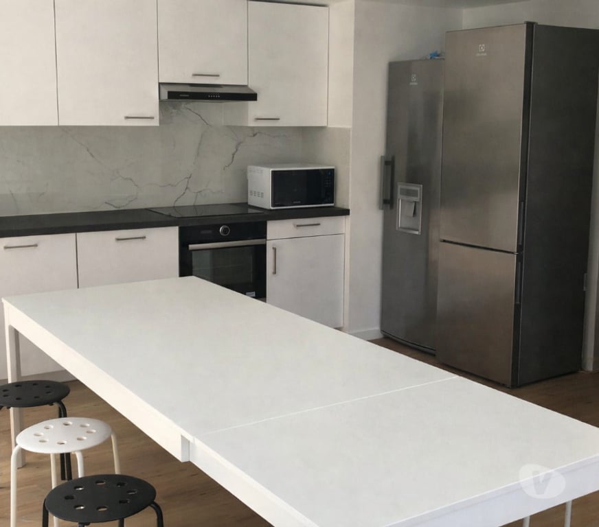 Colocations Yvelines Sartrouville - 78500 - Photos Vivastreet Chambre meublée & salle d'eau privative