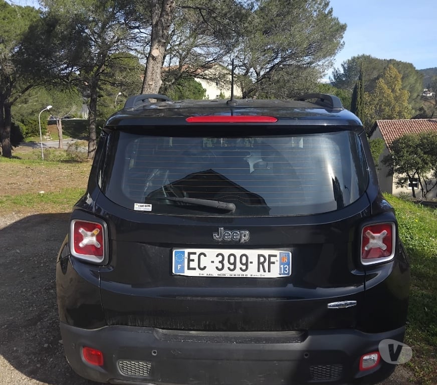 Voiture d'occasion Var Frejus - 83600 - Photos Vivastreet JEEP RENEGADE 120CH 1.6 Multijet Night Eagle
