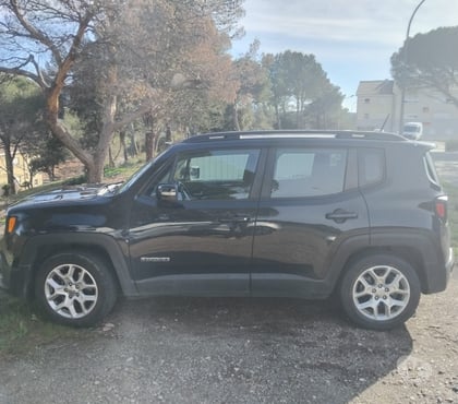 Voitures Frejus Var - Photos Vivastreet JEEP RENEGADE 120CH 1.6 Multijet Night Eagle