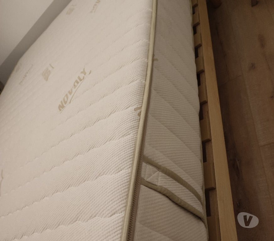 Ameublement & art de la table Ille-et-Vilaine Thorigne Fouillard - 35235 - Photos Vivastreet Matelas latex biologique 160x200