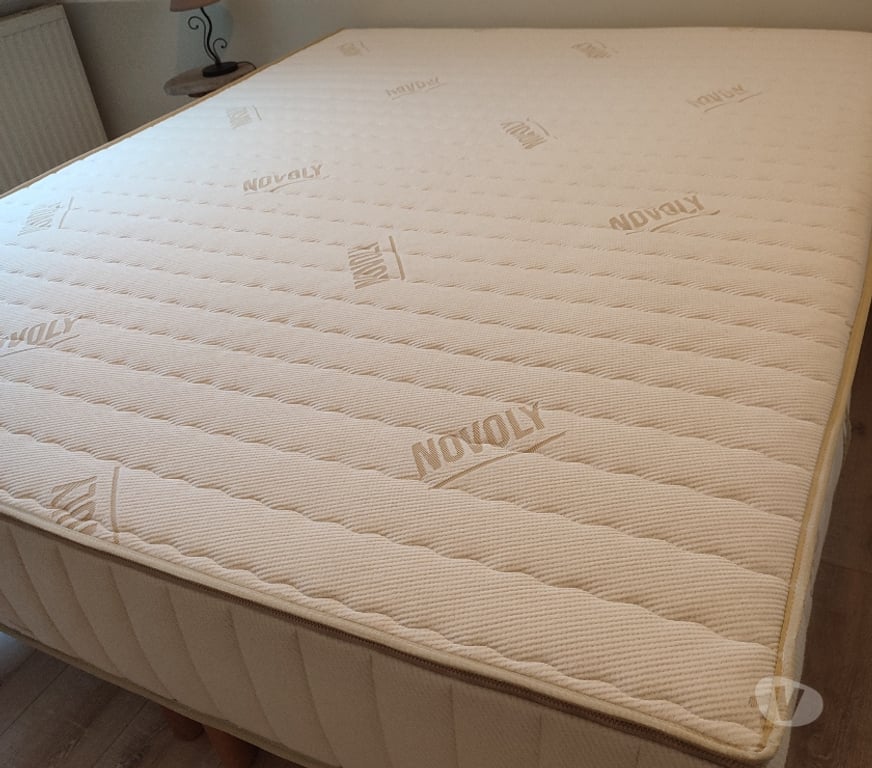 Ameublement & art de la table Ille-et-Vilaine Thorigne Fouillard - 35235 - Photos Vivastreet Matelas latex biologique 160x200