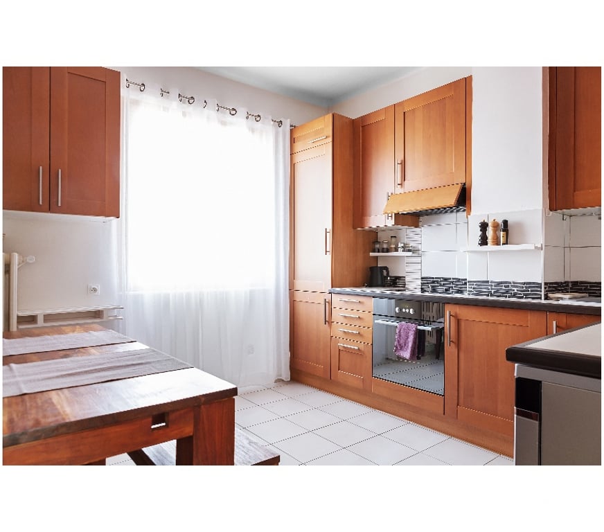 Appartements à vendre Haute-Savoie Ambilly - 74100 - Photos Vivastreet LUMINEUX T2, 51m2, TRAVERSANT, VUE IMPRENABLE, DEVANT TRAM