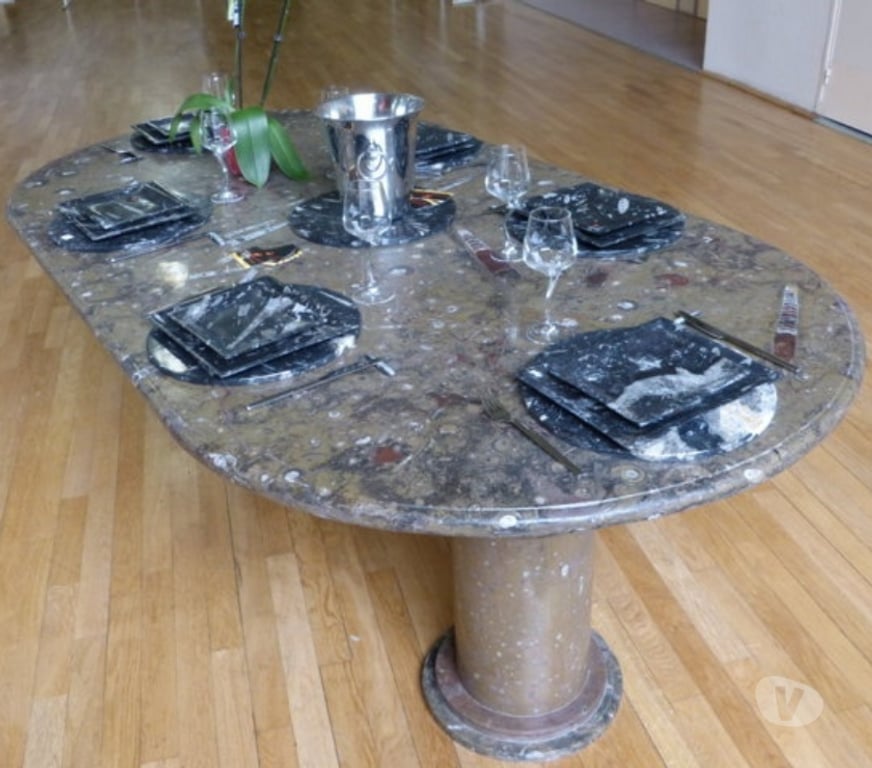 Ameublement & art de la table Var Toulon - Photos Vivastreet Table Ovale en Marbre Fossilisé