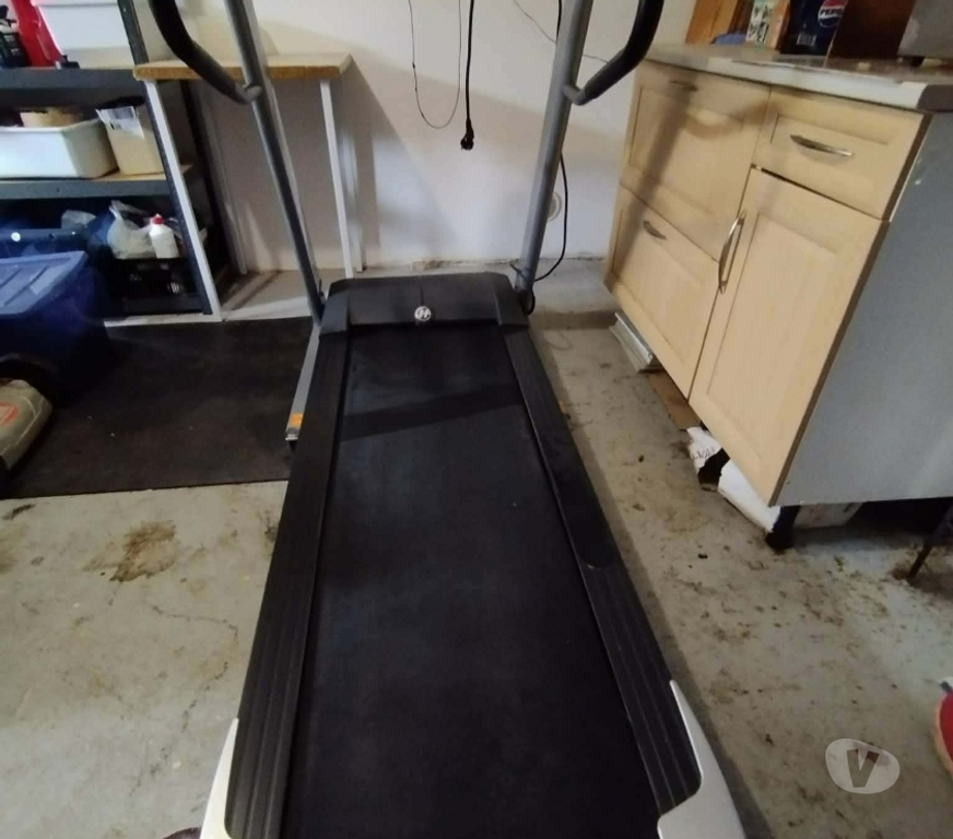 Matériel de sport Dordogne Peyrignac - 24210 - Photos Vivastreet Tapis de course horizon omega 509