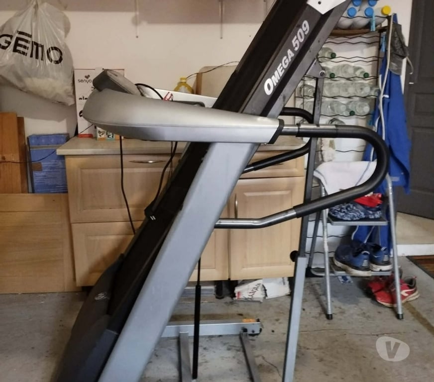 Matériel de sport Dordogne Peyrignac - 24210 - Photos Vivastreet Tapis de course horizon omega 509