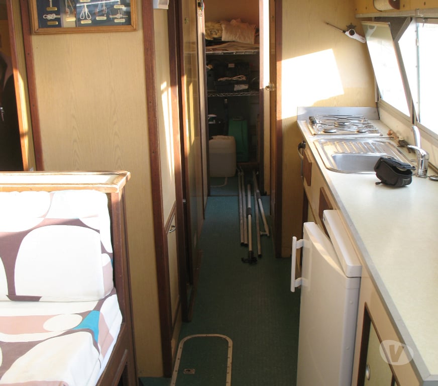 Bateaux à moteur Saône-et-Loire Digoin - 71160 - Photos Vivastreet Bateau Fluvial Polyester