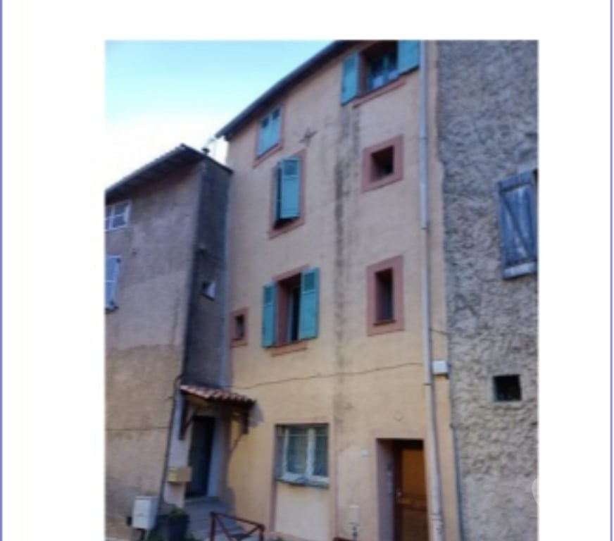 Vente Immeuble Var Draguignan - Photos Vivastreet CENTRE HISTORIQUE DE DRAGUIGNAN