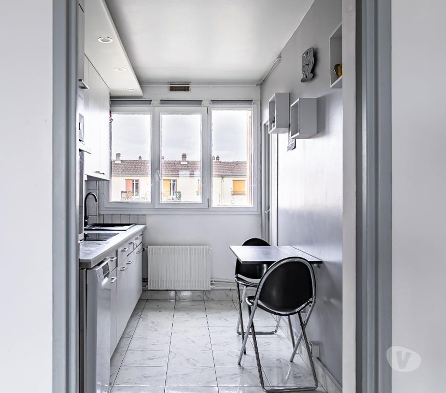 Colocations Seine-Saint-Denis Neuilly sur Marne - 93330 - Photos Vivastreet Sous location chambre moderne dans appartement proche Paris