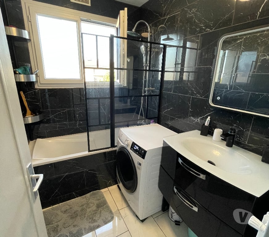 Colocations Seine-Saint-Denis Neuilly sur Marne - 93330 - Photos Vivastreet Sous location chambre moderne dans appartement proche Paris