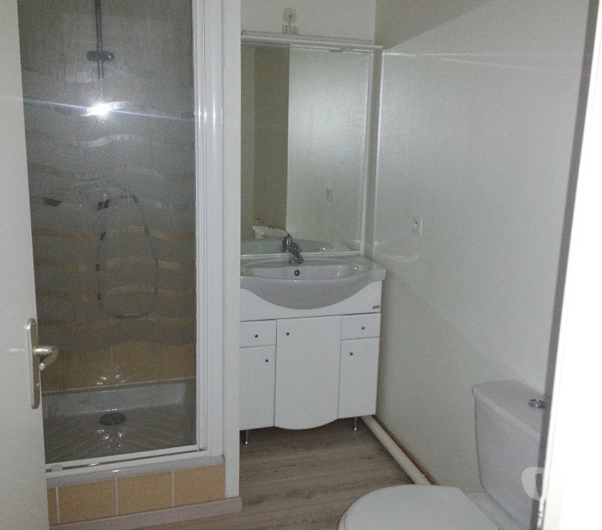 Location appartement Eure Evreux - 27000 - Photos Vivastreet F1 avec parking Evreux ST Michel