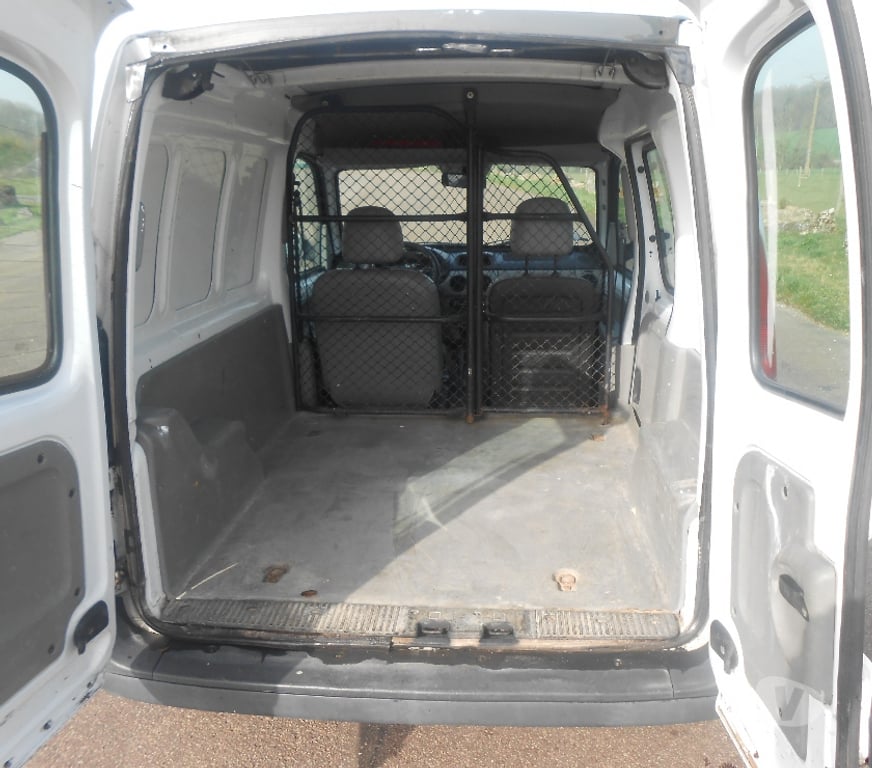 Véhicules commerciaux & utilitaires d'occasion Marne Montmirail - Photos Vivastreet renault kangoo 1.2 16v