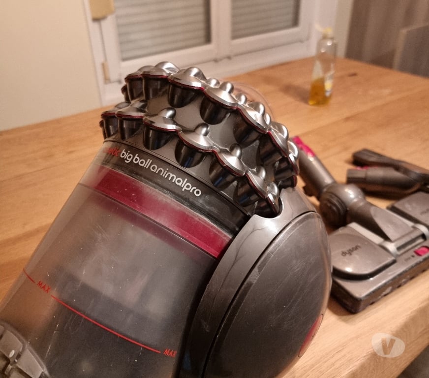 Electroménager occasion Meurthe-et-Moselle Homecourt - 54310 - Photos Vivastreet Aspirateur dayson traineau