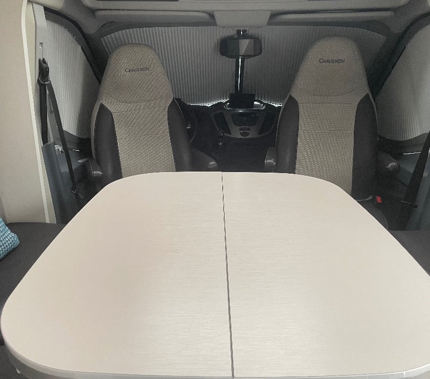 Camping car occasion Nord Quesnoy sur Deule - 59890 - Photos Vivastreet camping-car Chausson Profilé Welcome 768