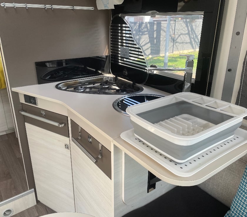 Camping car occasion Nord Quesnoy sur Deule - 59890 - Photos Vivastreet camping-car Chausson Profilé Welcome 768