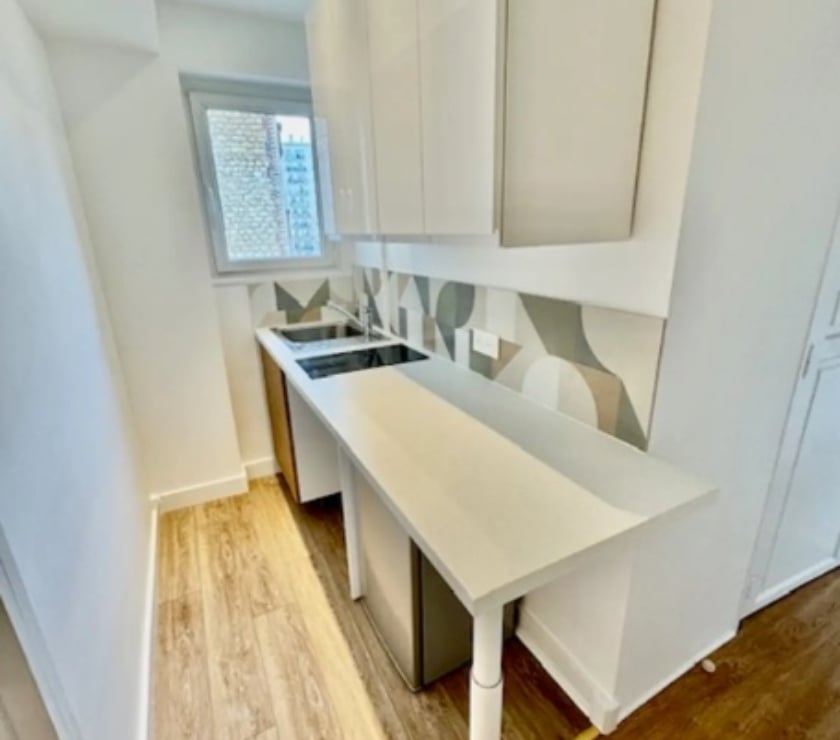 Location appartement Paris Paris 18ème ardt - 75018 - Photos Vivastreet Appartement - 23m² - Paris 18ème (Lamarck Damrémont)