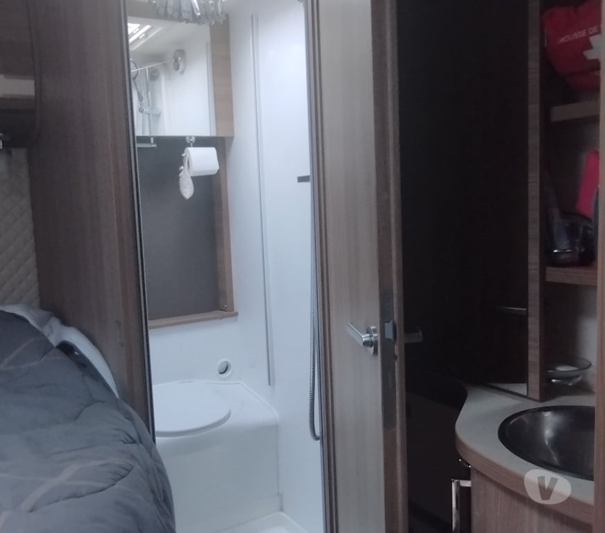 Camping car occasion Drôme Die - 26150 - Photos Vivastreet vente camping car intégral