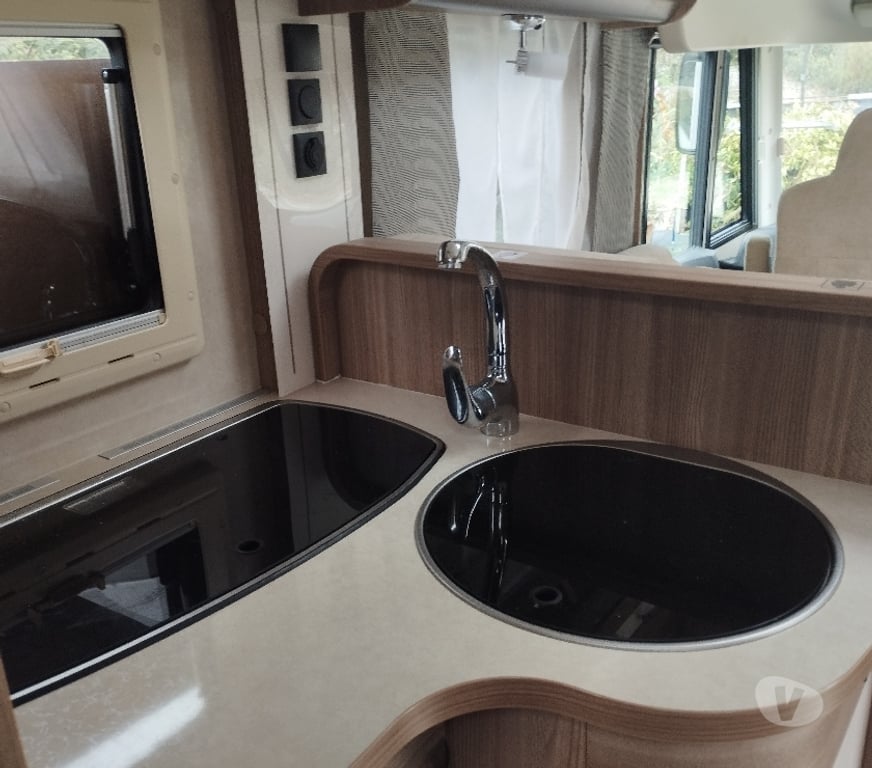 Camping car occasion Drôme Die - 26150 - Photos Vivastreet vente camping car intégral