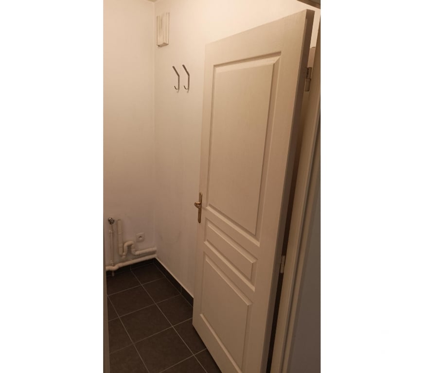 Appartement meublé Loire-Atlantique Nantes - Photos Vivastreet Appartement T1 en très bon état