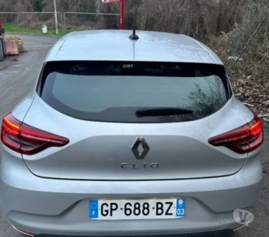 Voiture d'occasion Val-de-Marne Fresnes - 94260 - Photos Vivastreet Location Renault Clio 5