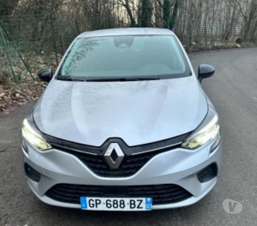 Voiture d'occasion Val-de-Marne Fresnes - 94260 - Photos Vivastreet Location Renault Clio 5
