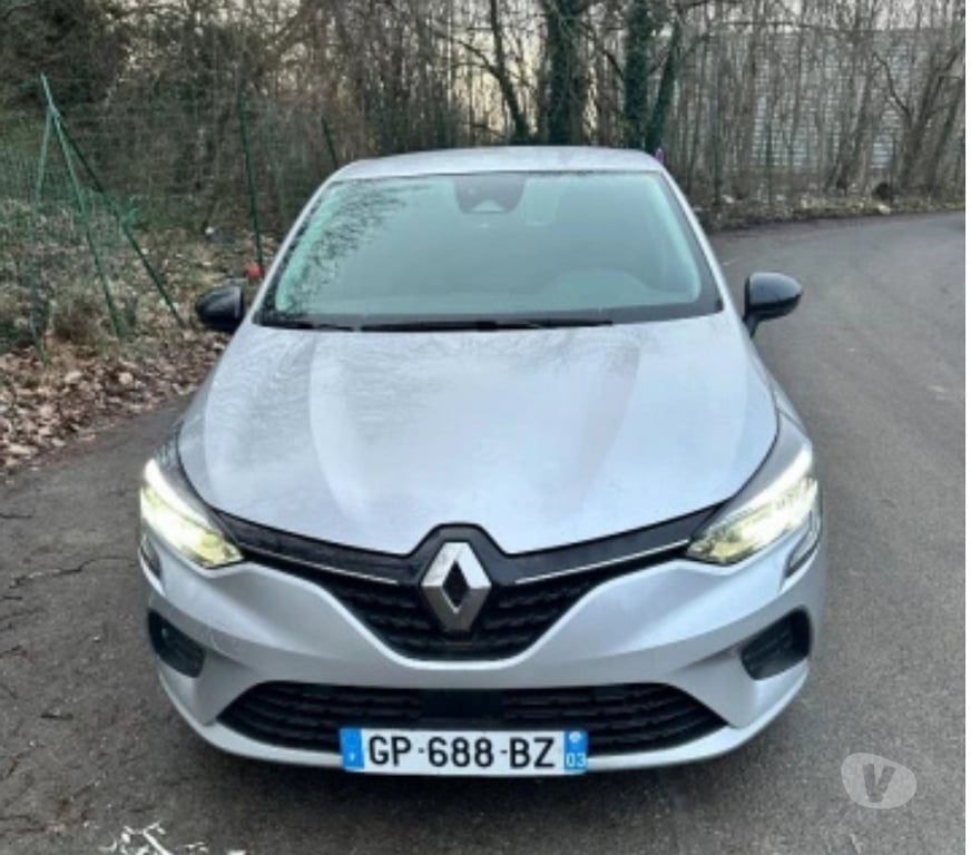 Voiture d'occasion Val-de-Marne Fresnes - 94260 - Photos Vivastreet Location Renault Clio 5