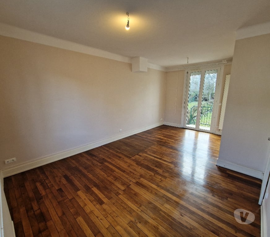 Location maison Meurthe-et-Moselle Nancy - Photos Vivastreet Maison avec jardin – 2 chambres – Terrasse – sous-sol