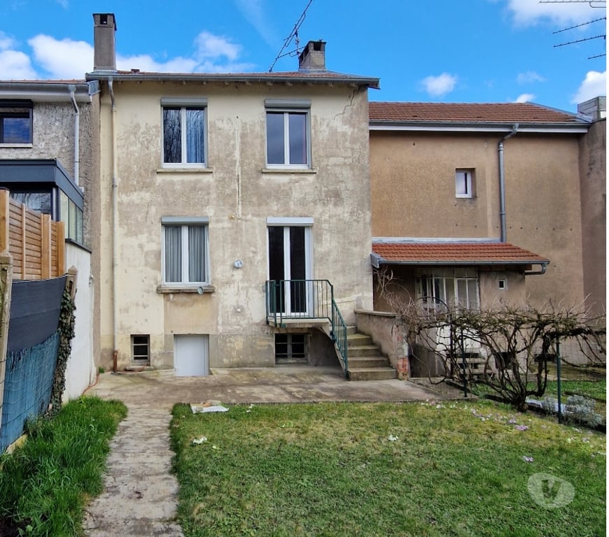 Location maison Meurthe-et-Moselle Nancy - Photos Vivastreet Maison avec jardin – 2 chambres – Terrasse – sous-sol