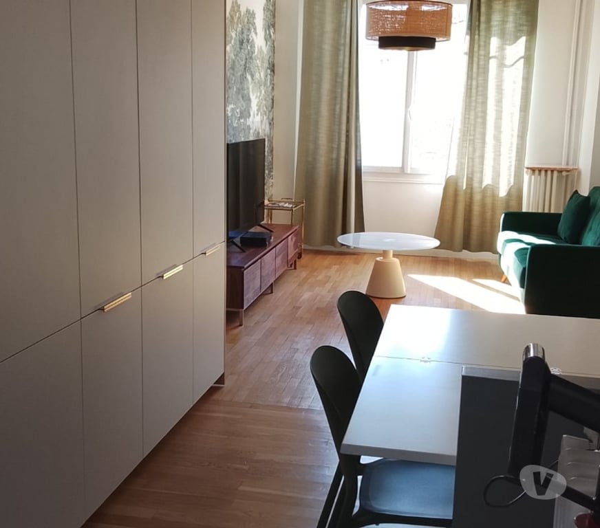 Appartement meublé Paris Paris 14ème ardt - 75014 - Photos Vivastreet 2 piece meublé - Proche parc Montsouris