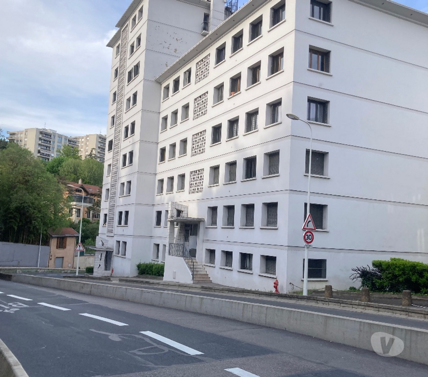 Location appartement Rhône Lyon - Photos Vivastreet Deux pièces 101 montée Choulan Lyon 5