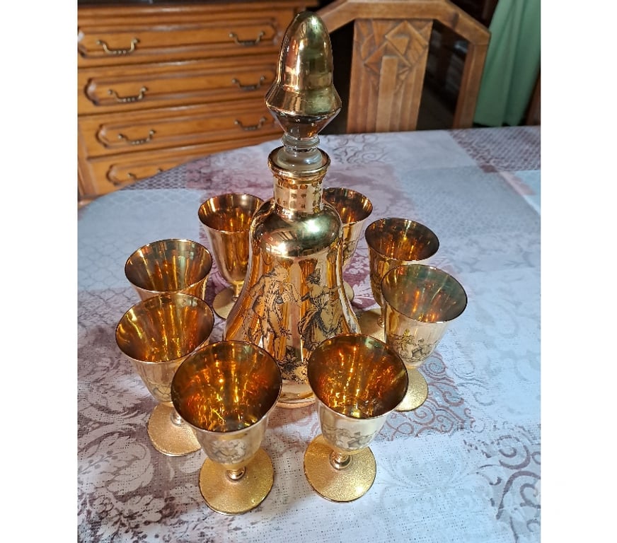 Collection Seine-et-Marne Montceaux les Provins - 77151 - Photos Vivastreet liqueur service