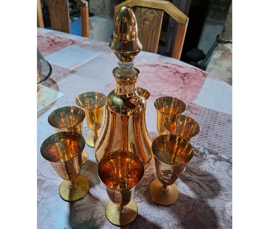 Collection Seine-et-Marne Montceaux les Provins - 77151 - Photos Vivastreet liqueur service