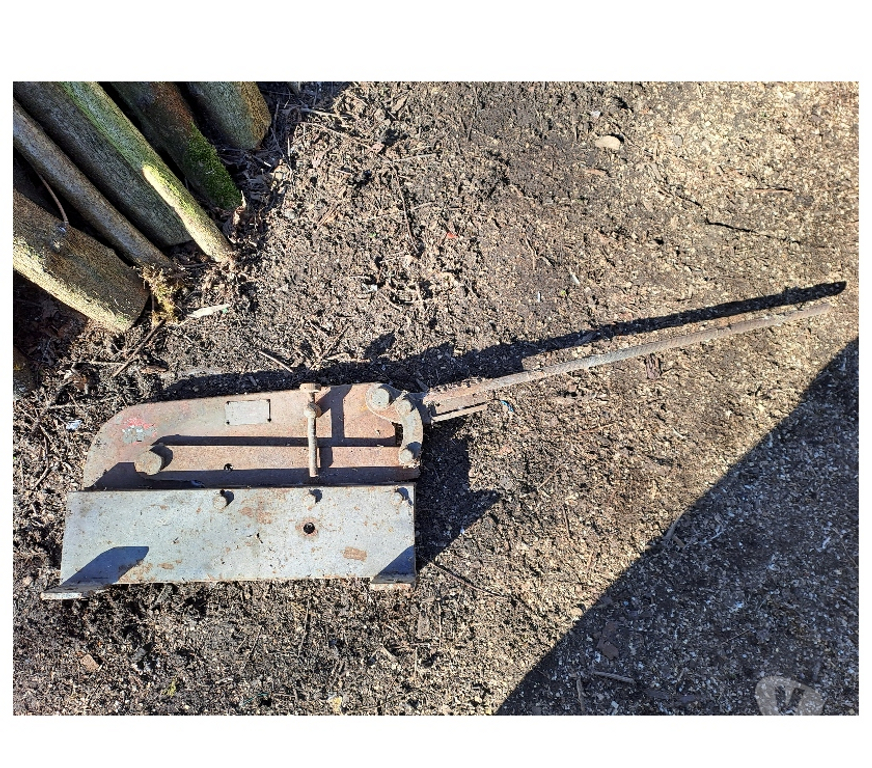  Seine-et-Marne Montceaux les Provins - 77151 - Photos Vivastreet cisaille a tole