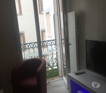 Location appartement Vichy Allier - Photos Vivastreet Très beau studio, Proche Parc des sources Fer à cheval