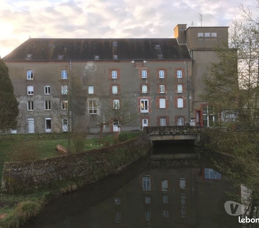 Location appartement Eure-et-Loir Marboue - 28200 - Photos Vivastreet F4 spacieux et lumineux dans moulin bord de Loir