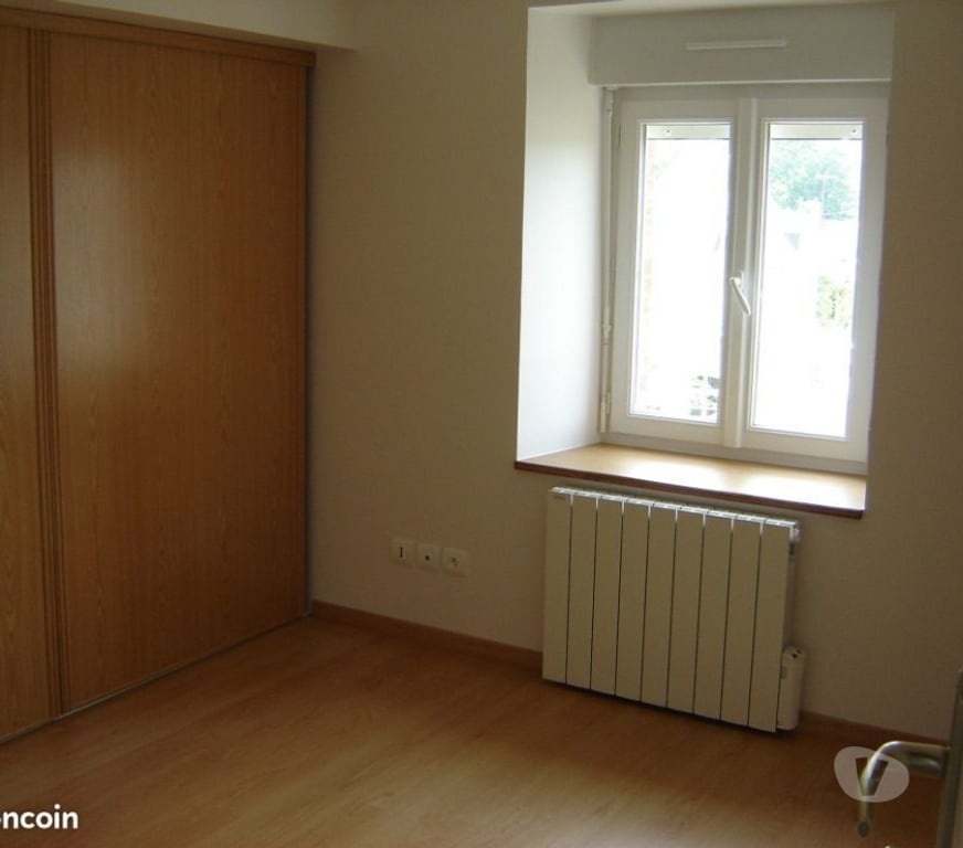 Location appartement Eure-et-Loir Marboue - 28200 - Photos Vivastreet F4 spacieux et lumineux dans moulin bord de Loir