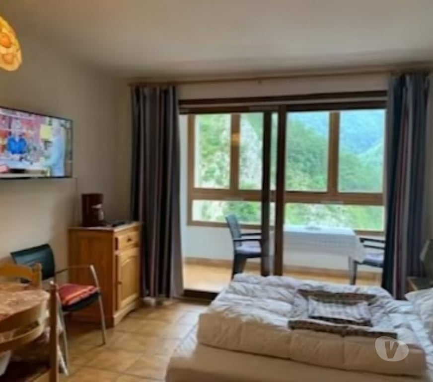 Appartements à vendre Pyrénées-Orientales Prats de Mollo la Preste - Photos Vivastreet Studio meublé en montagne vue splendide plein sud