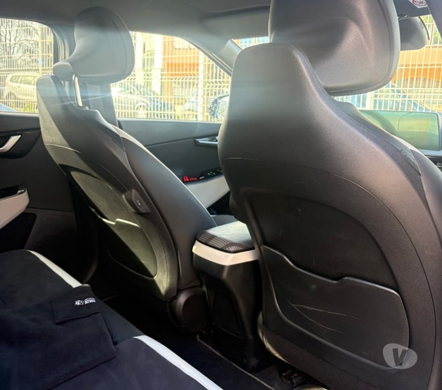 Voiture d'occasion Bouches-du-Rhône Marseille - Photos Vivastreet KIA EV6 GT Line