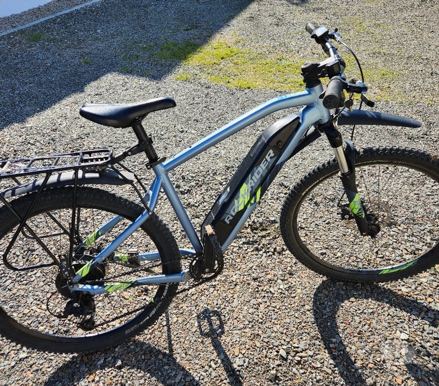 Autre Véhicules Occasion Vendée Angles - 85750 - Photos Vivastreet VTT assistance électrique Rockrider