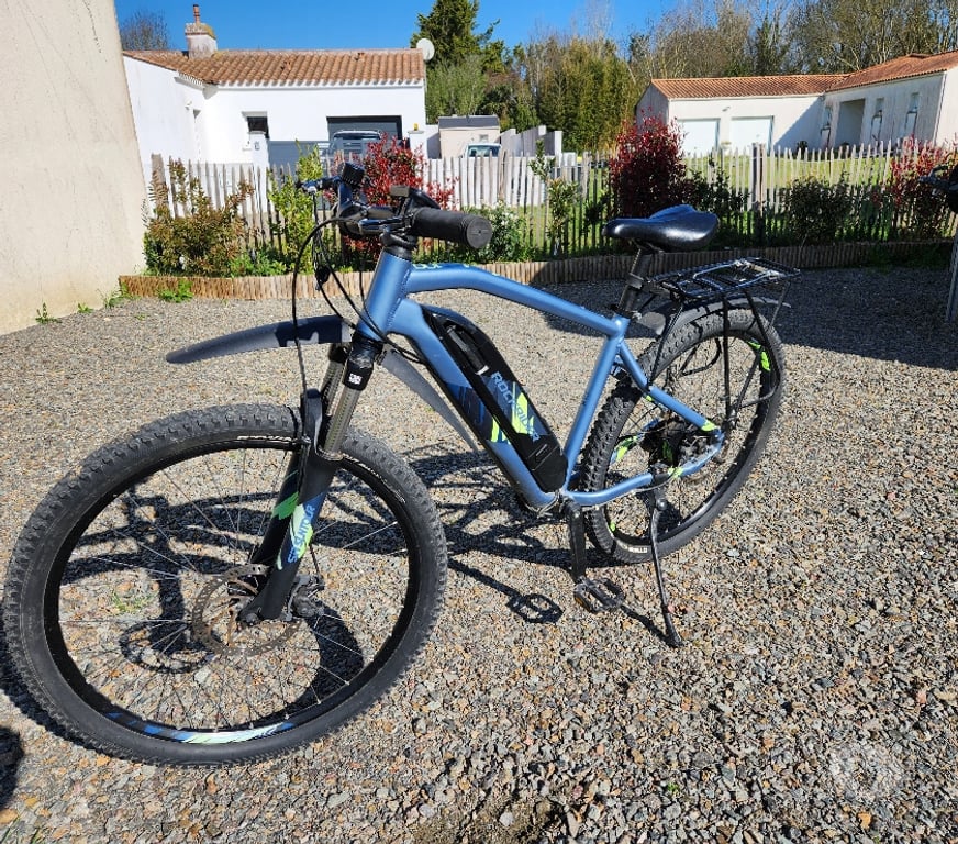 Autre Véhicules Occasion Vendée Angles - 85750 - Photos Vivastreet VTT assistance électrique Rockrider