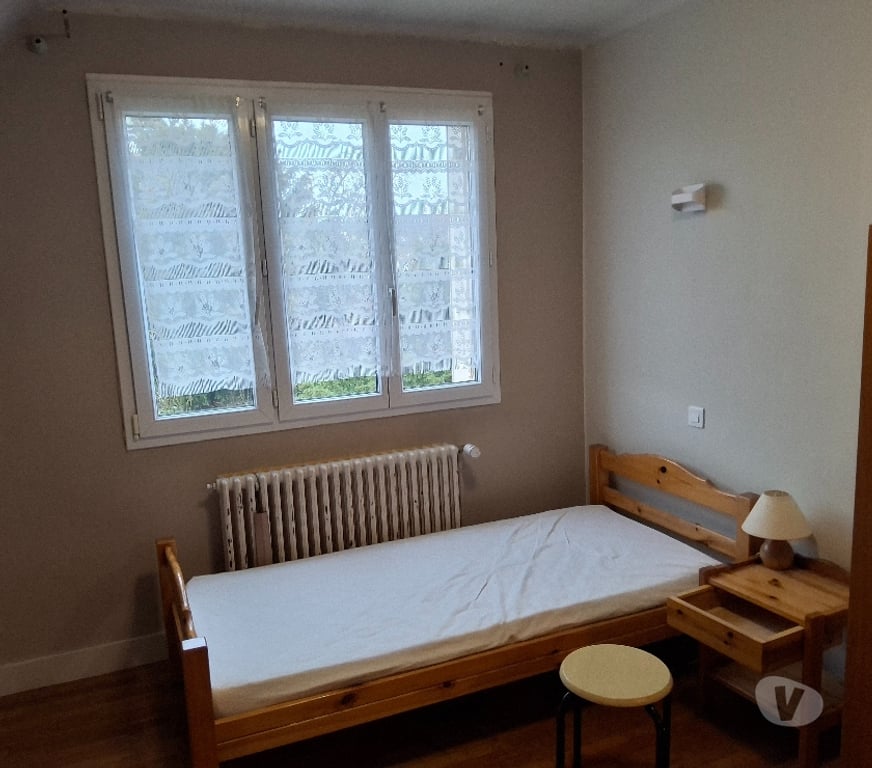 Colocations Côte-d'Or Dijon - 21000 - Photos Vivastreet Chambre tout confort pour étudiant 100 m Fac médecine