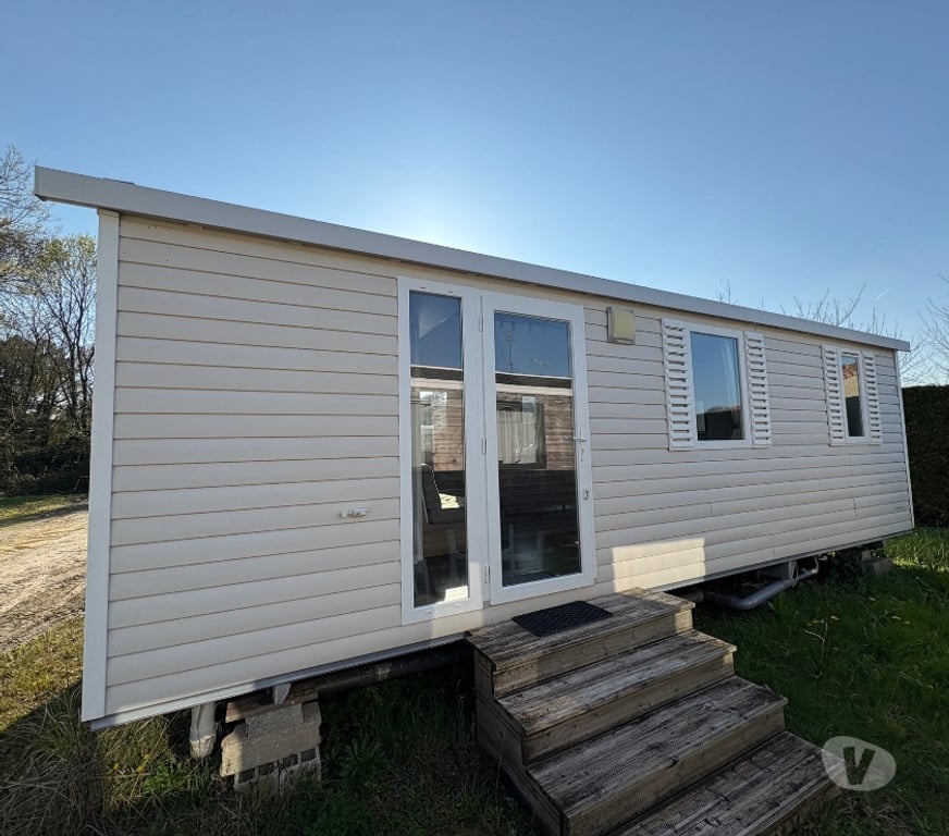 Mobil home Charente-Maritime Les Mathes - 17570 - Photos Vivastreet Premier Prix 2 chambres
