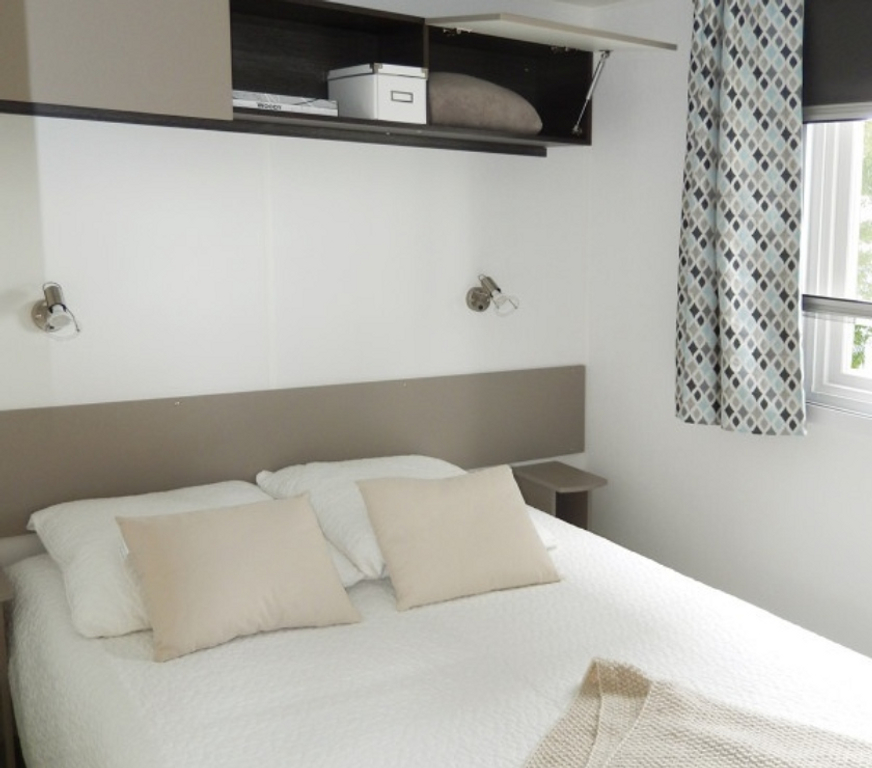 Mobil home Charente-Maritime Les Mathes - 17570 - Photos Vivastreet Premier Prix 2 chambres