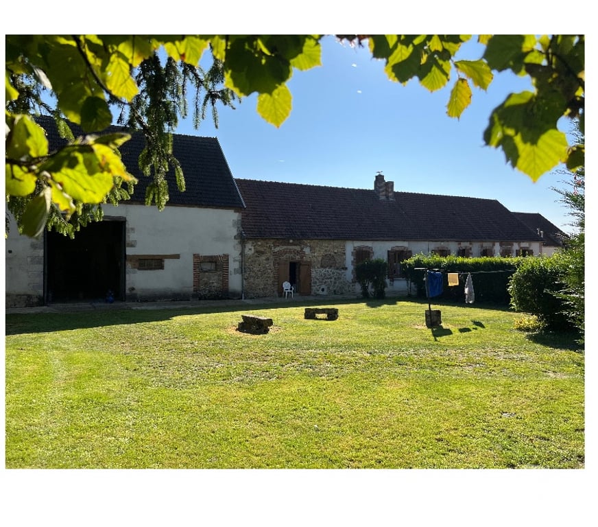Vente Maison Marne Reuves - 51120 - Photos Vivastreet Corps de ferme 290 m² sur parc clos de 4 600 m²