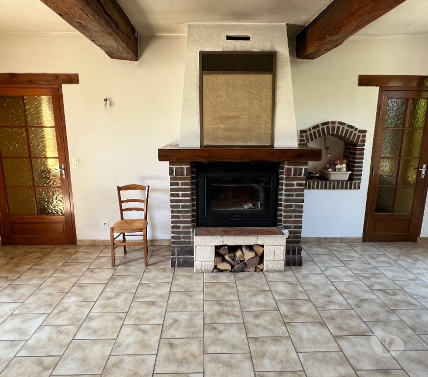 Vente Maison Marne Reuves - 51120 - Photos Vivastreet Corps de ferme 290 m² sur parc clos de 4 600 m²