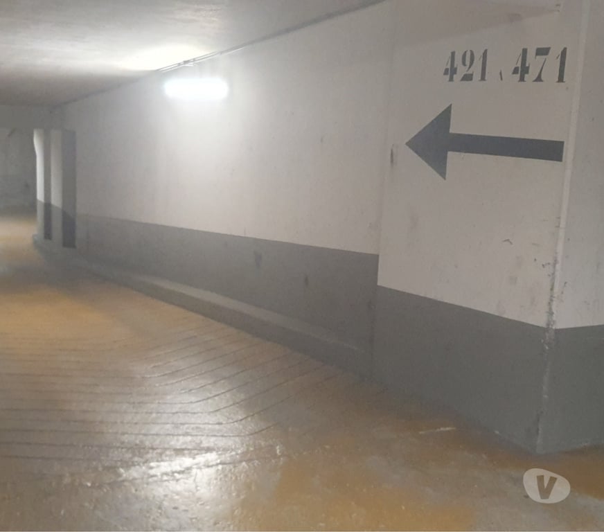 Parkings - Garages Paris Paris 20ème ardt - 75020 - Photos Vivastreet Place de parking location au 58 rue Pixérecourt
