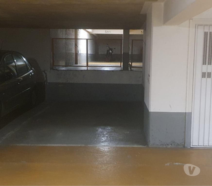 Parkings - Garages Paris Paris 20ème ardt - 75020 - Photos Vivastreet Place de parking location au 58 rue Pixérecourt