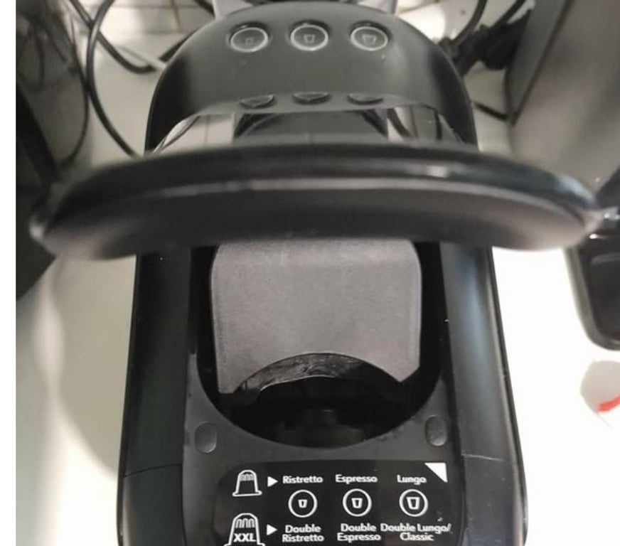 Electroménager occasion Calvados Caumont l'Evente - 14240 - Photos Vivastreet Machine à café à capsules l or