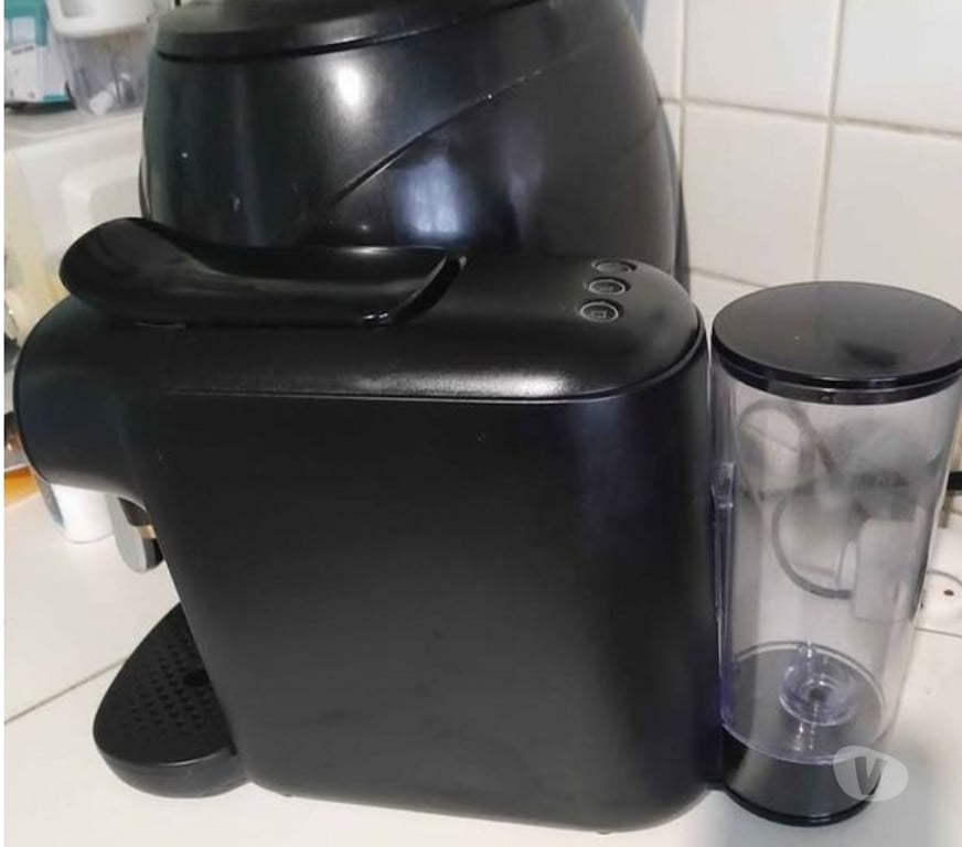 Electroménager occasion Calvados Caumont l'Evente - 14240 - Photos Vivastreet Machine à café à capsules l or