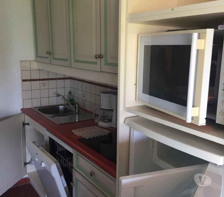 location saisonniere Var St Tropez - 83990 - Photos Vivastreet STUDIO 4 PERSONNES SAINT TROPEZ RESIDENCE EDEN PARC