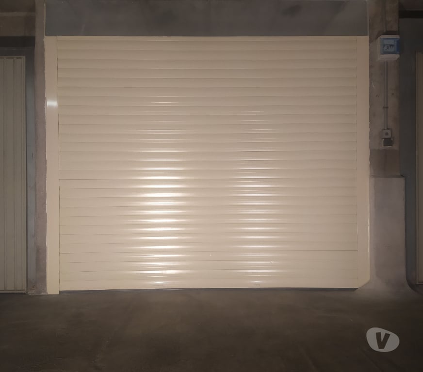 Parkings - Garages Alpes-Maritimes Antibes - 06600 - Photos Vivastreet GARAGE ENTREPÔT Vieille Ville ANTIBES